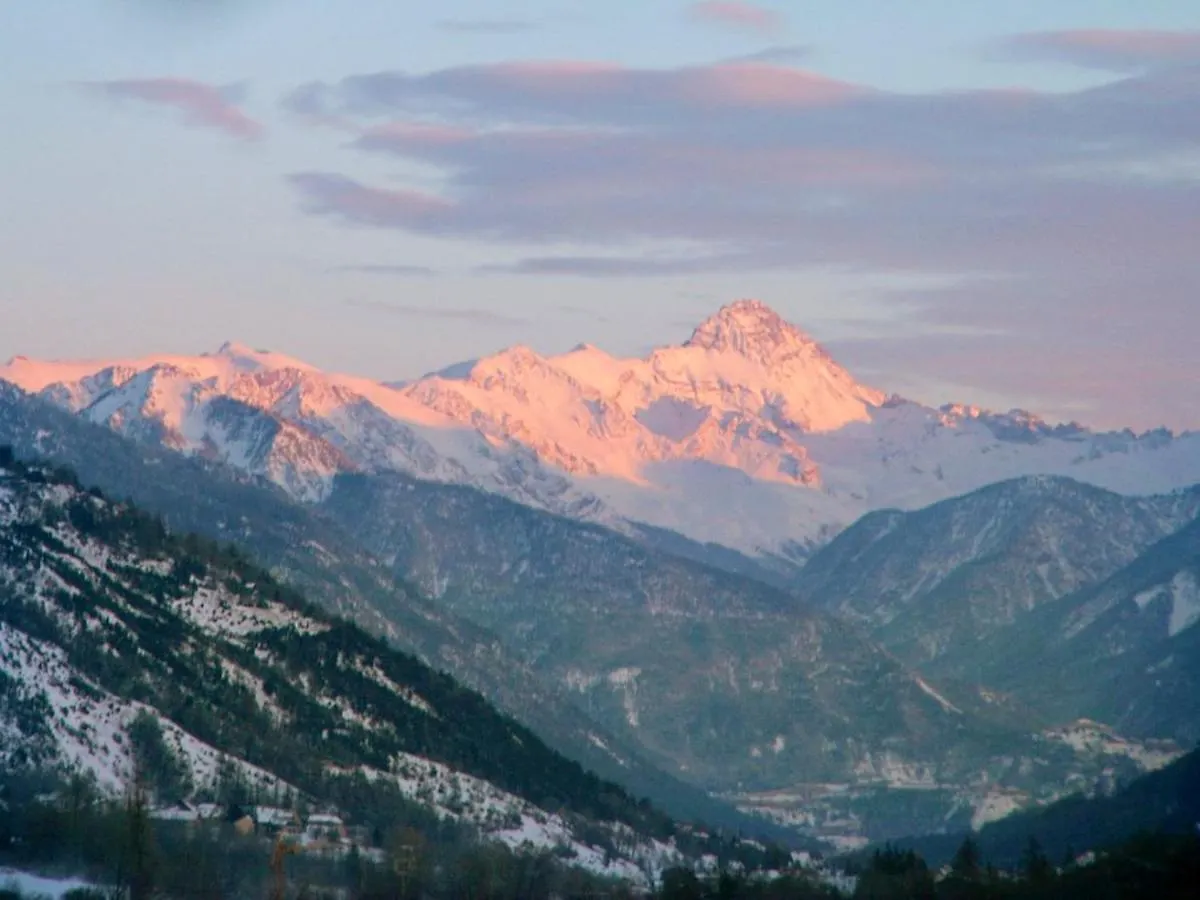 Appartement Cosy Avec Vue Sur Montagne A Le Monetier Les Bains 75M² Cheminee 아파트 르몬티얼레벵즈